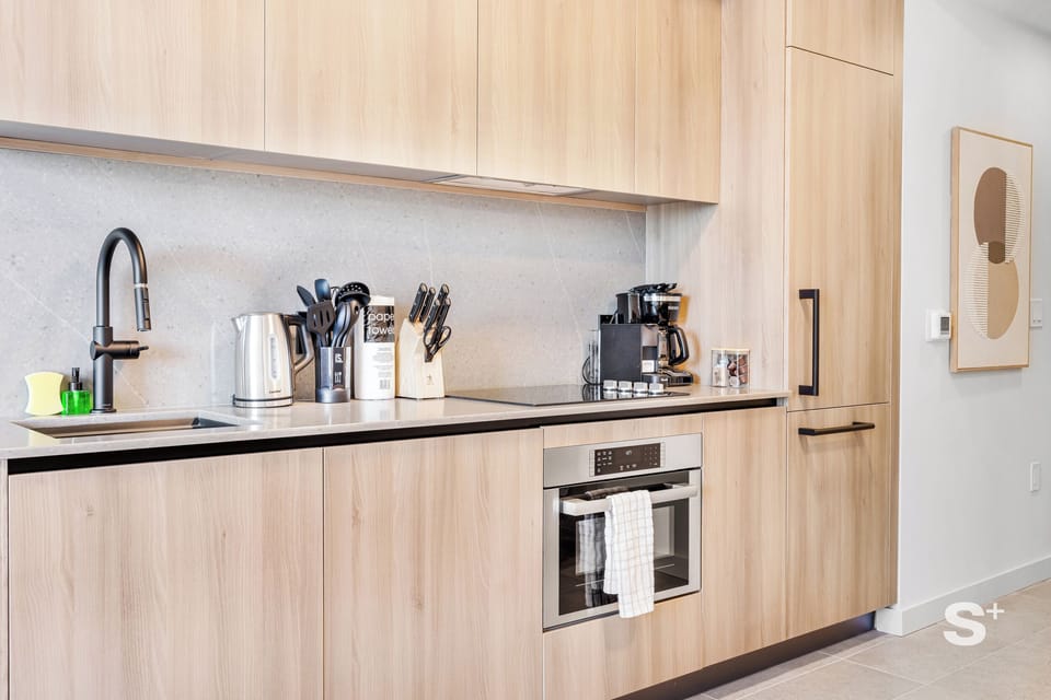 Studio, Balcony, City View | Private kitchen | Toaster