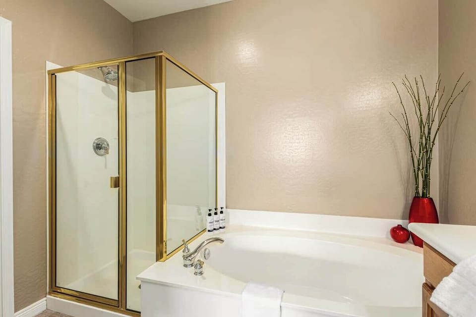 Sanitized Bathroom – Clean and sparkling fresh