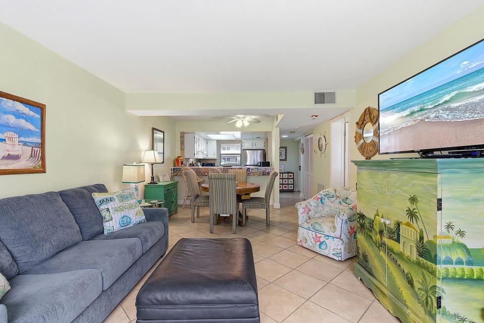 Condo, Multiple Beds (Castle Reef 109) | Living area