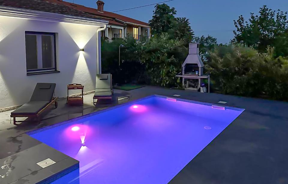 pool