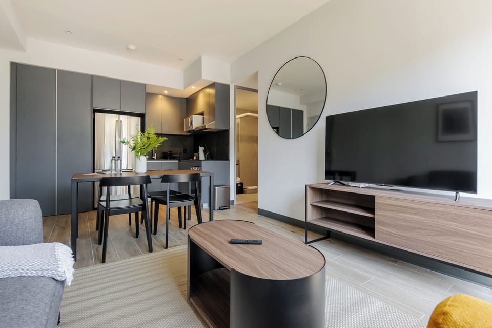 Apartment, 2 Bedrooms | Living area