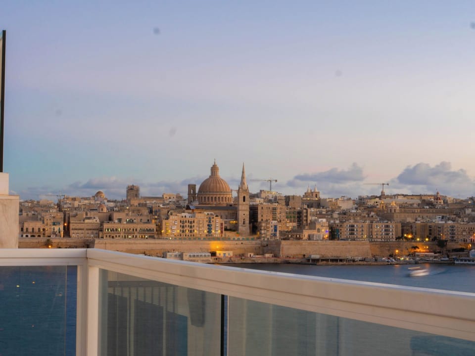 Apartment (4 Bedrooms) | View from property