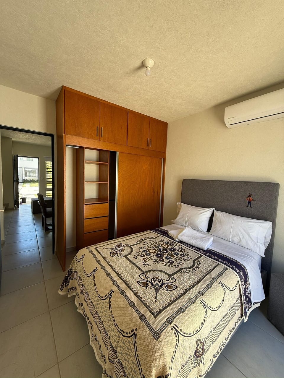 Family House, Pool View | Blackout drapes, iron/ironing board, free WiFi
