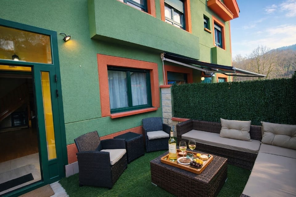 BBQ facilities,Balcony/Terrace
