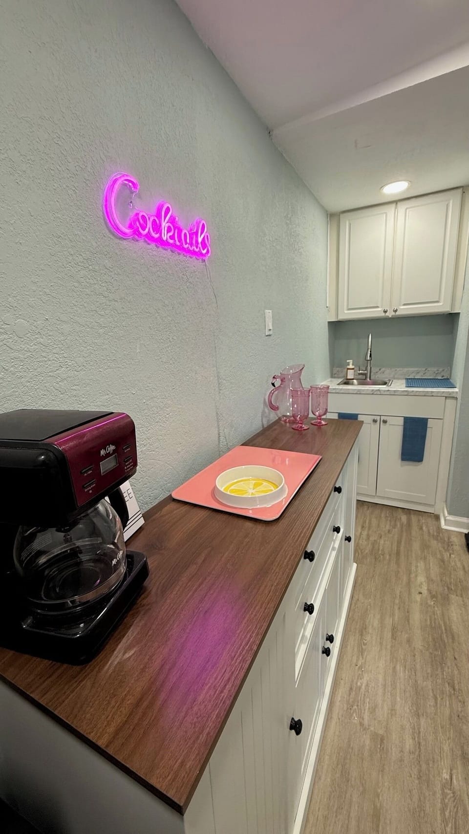 Comfort Studio, Patio, Garden View | Private kitchen | Microwave
