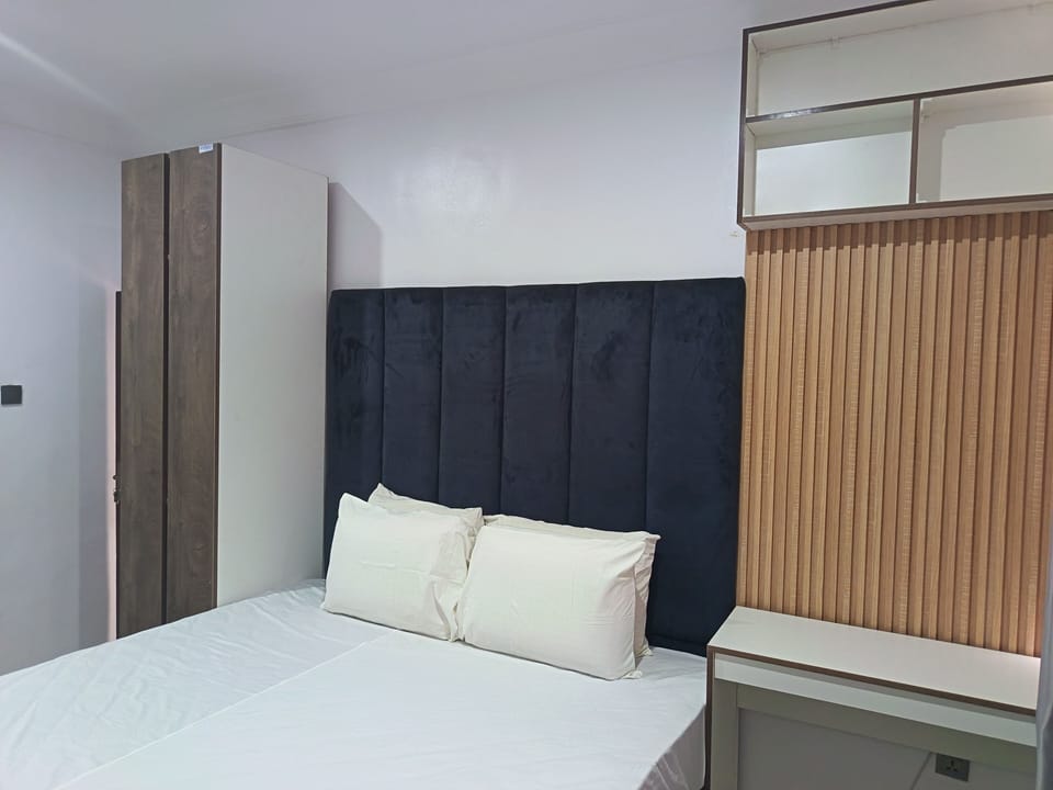 Comfort Apartment | Iron/ironing board, free WiFi