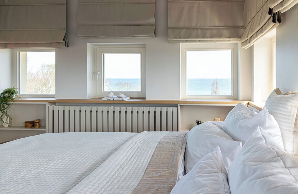 Premier Suite, 1 Bedroom, Non Smoking, Sea View | In-room safe, desk, laptop workspace, free WiFi