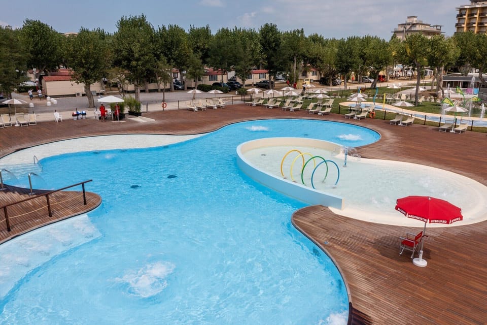 Holiday Home Swimming Pool