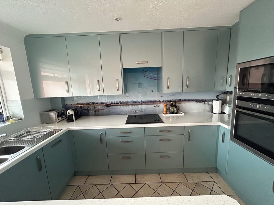 modern kitchen 