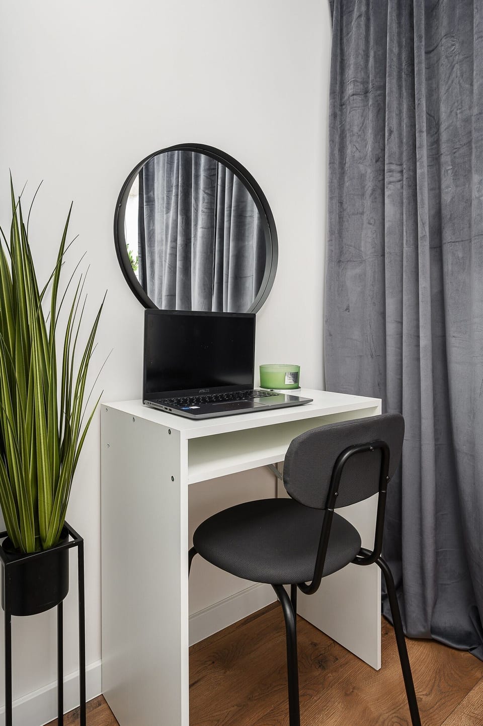 Comfort Apartment | Soundproofing, iron/ironing board, cribs/infant beds, free WiFi