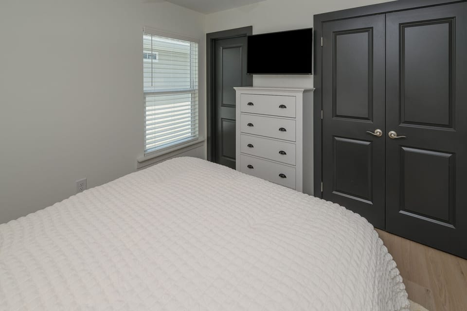 Second Floor Middle Queen Bedroom with Private En Suite Bathroom