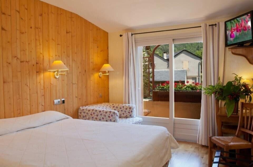Superior Room, Balcony | Free WiFi
