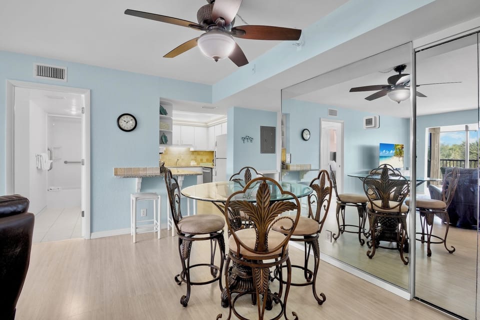 Harbor Towers Unit 303 by Tropical Sands Accommodations