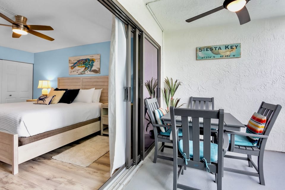 Harbor Towers Unit 312 by Tropical Sands Accommodations