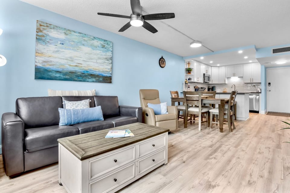 Harbor Towers Unit 312 by Tropical Sands Accommodations