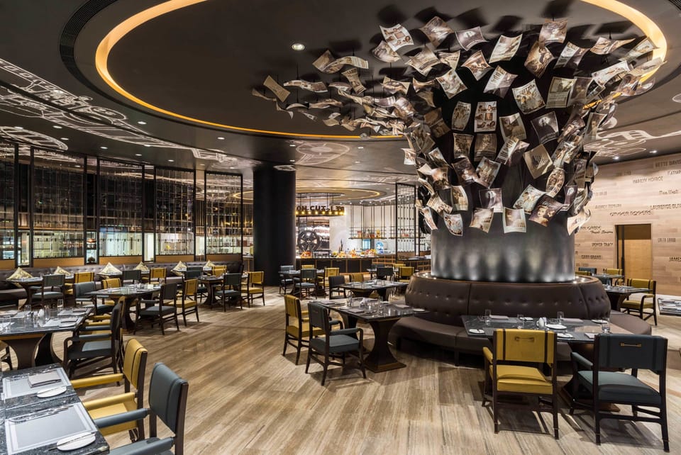 7 restaurants; breakfast, lunch, and dinner served