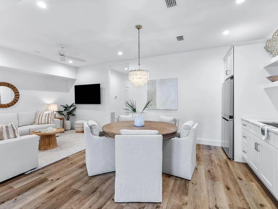 House, Multiple Beds (Coastal Calm) | Interior