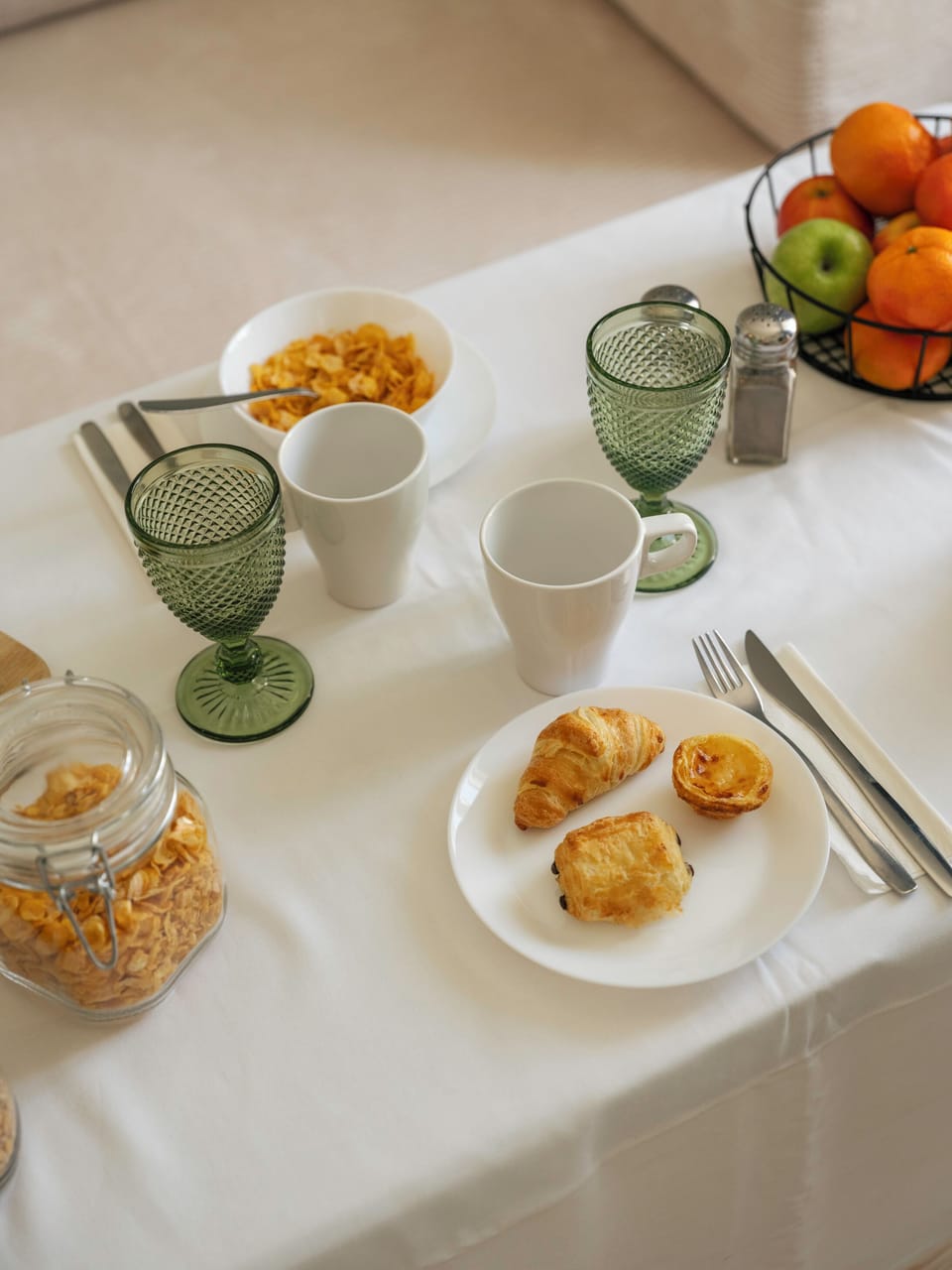 Breakfast meal