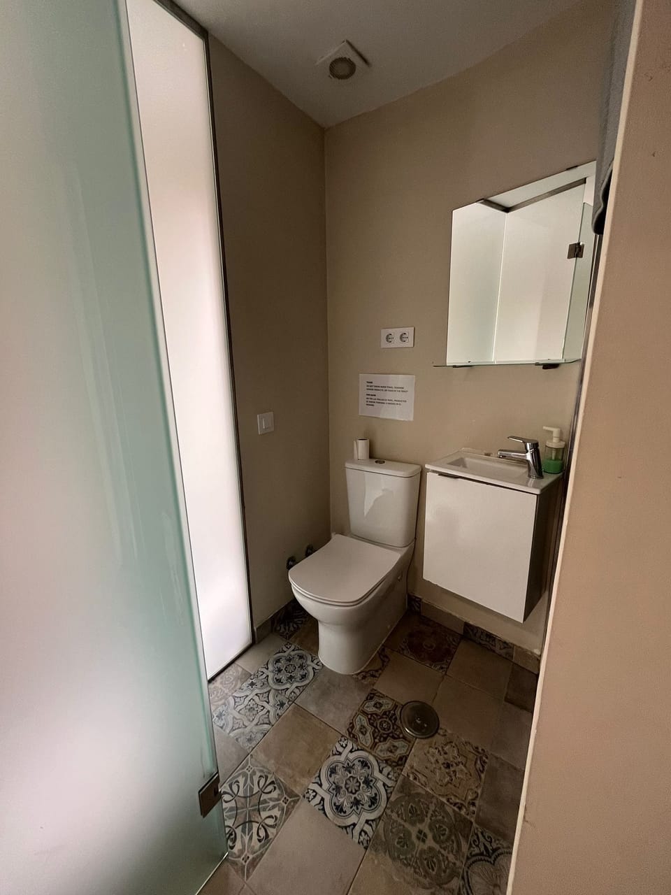 Quadruple Room | Bathroom
