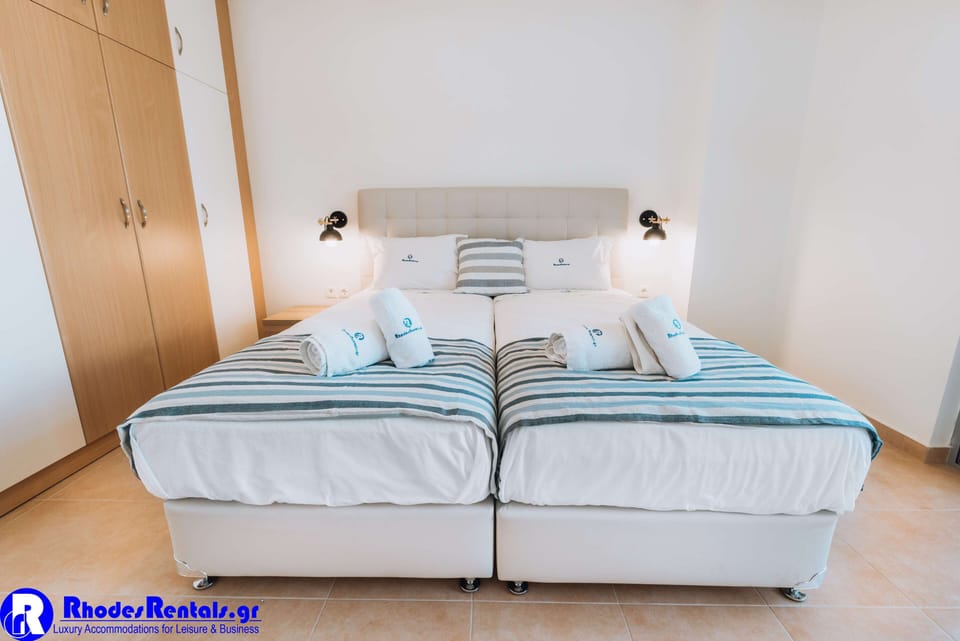 Apartment, 2 Bedrooms, Smoking, Balcony | 2 bedrooms