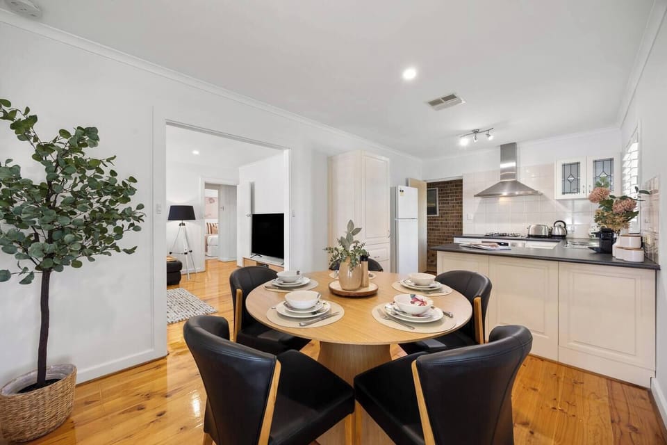 Gather around the dining table to share meals, open a bottle of wine and plan your next outing.