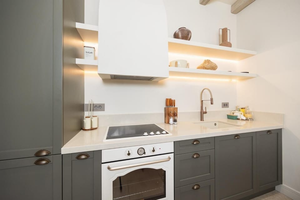 Equipped kitchen