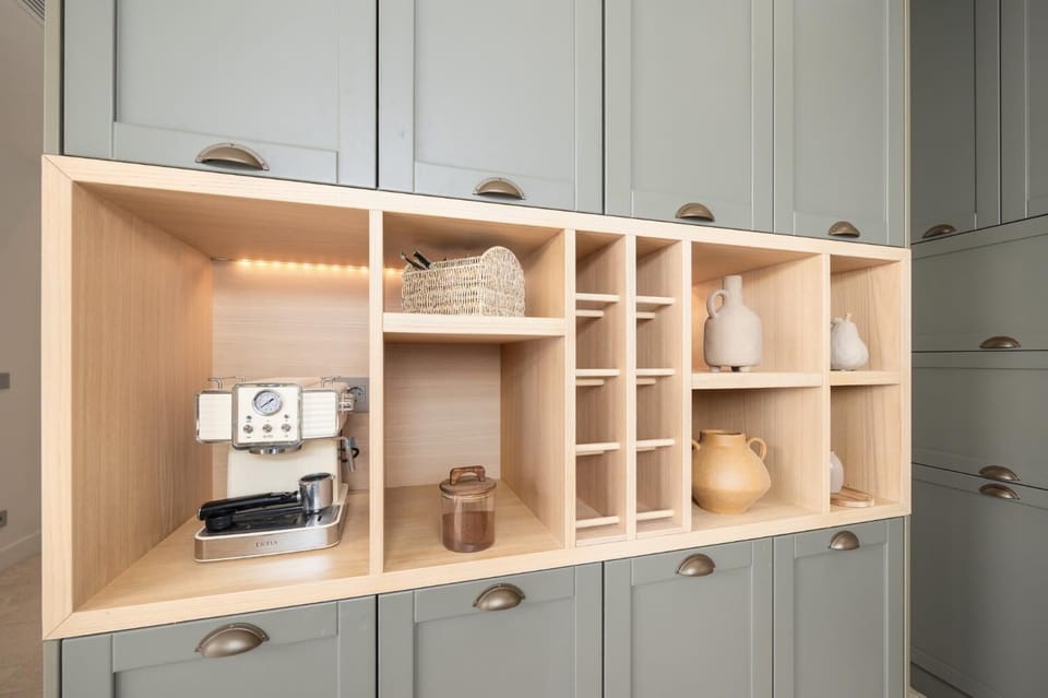 Equipped kitchen