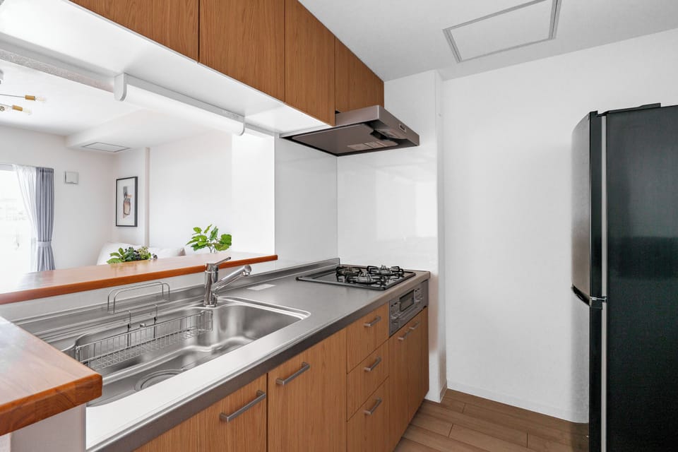 Apartment | Private kitchen | Fridge, microwave, stovetop, rice cooker