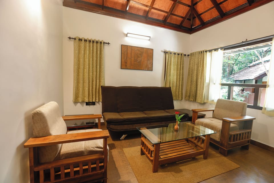 Premium  Haven With Jacuzzi | Minibar, in-room safe, blackout drapes, iron/ironing board
