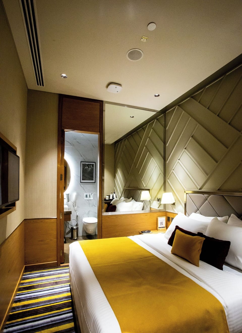 Deluxe Single Room | Iron/ironing board, free WiFi