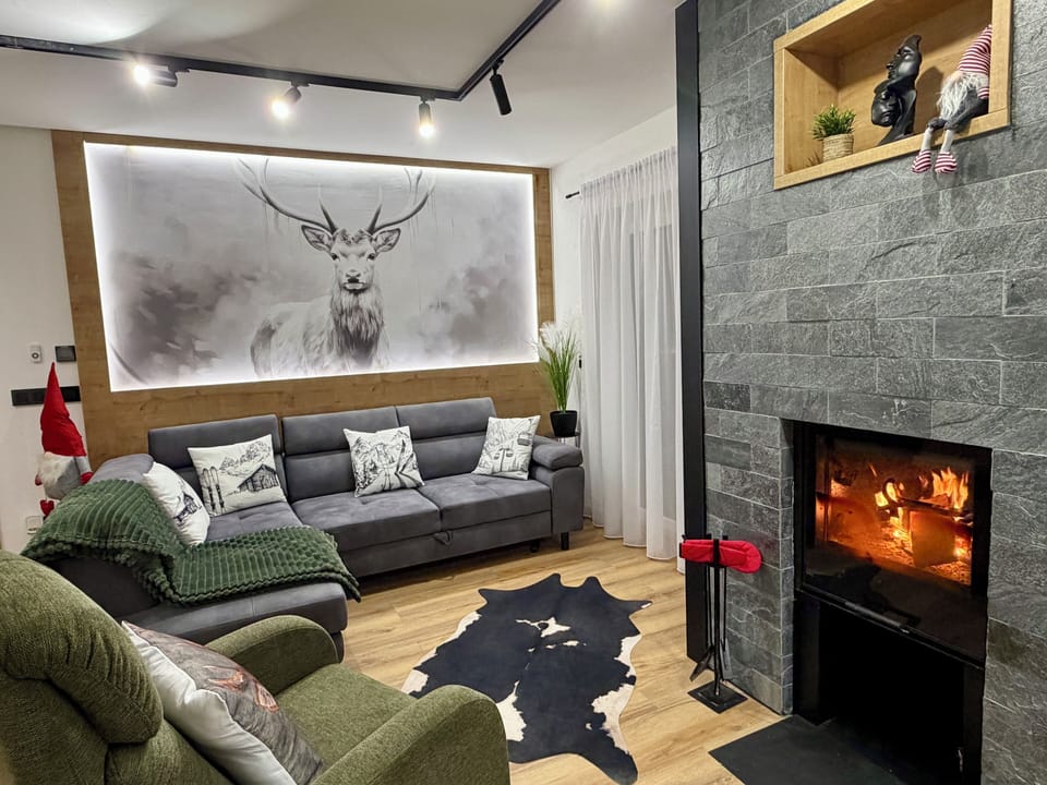 Apartment, Mountain View | Living area