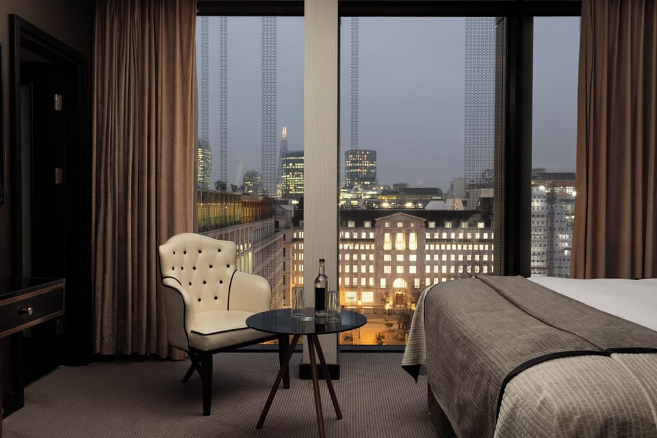 Iconic Executive Room | Minibar, in-room safe, desk, laptop workspace