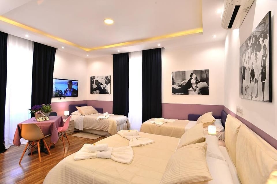 Comfort Room | In-room safe, blackout drapes, iron/ironing board, free WiFi