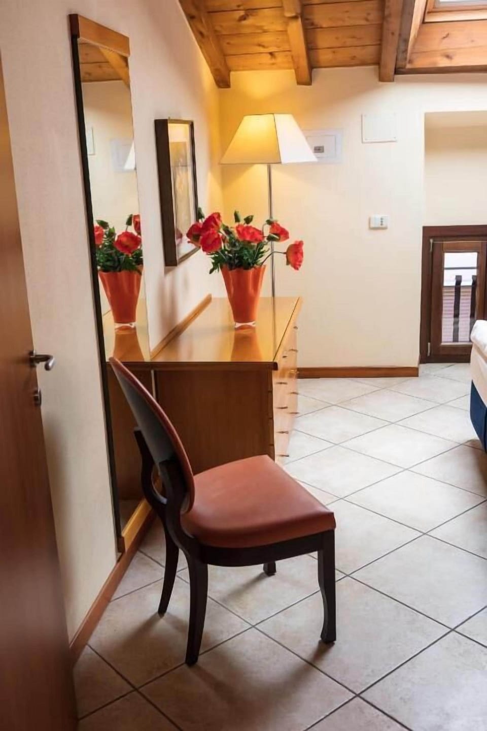 Superior Apartment, City View | Interior