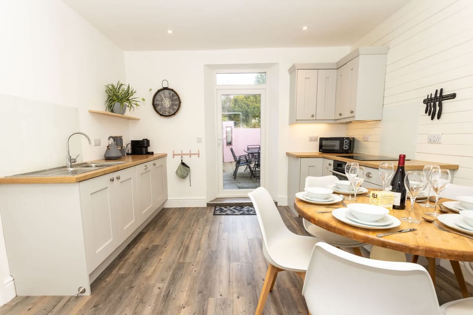 House | 3 bedrooms, Internet