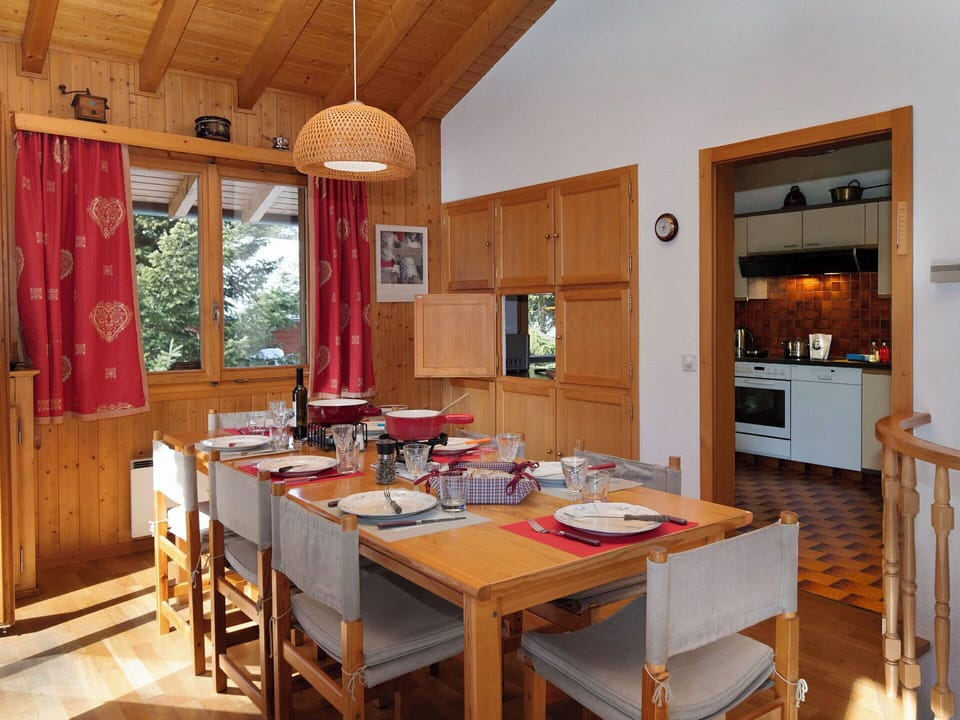 Furniture, Interior Design, Flooring, Wood, Ceiling, Floor, Light Fixture, Chair, Room, Kitchen