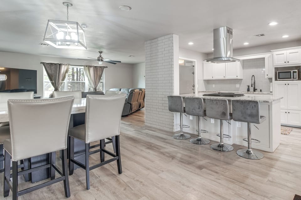House (3 Bedrooms) | Interior