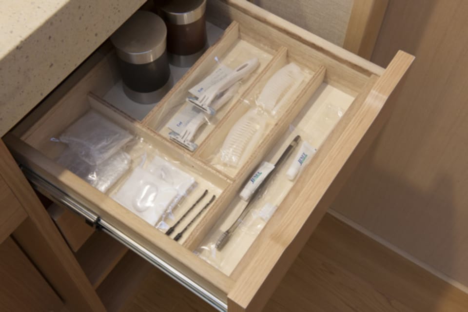Room amenity