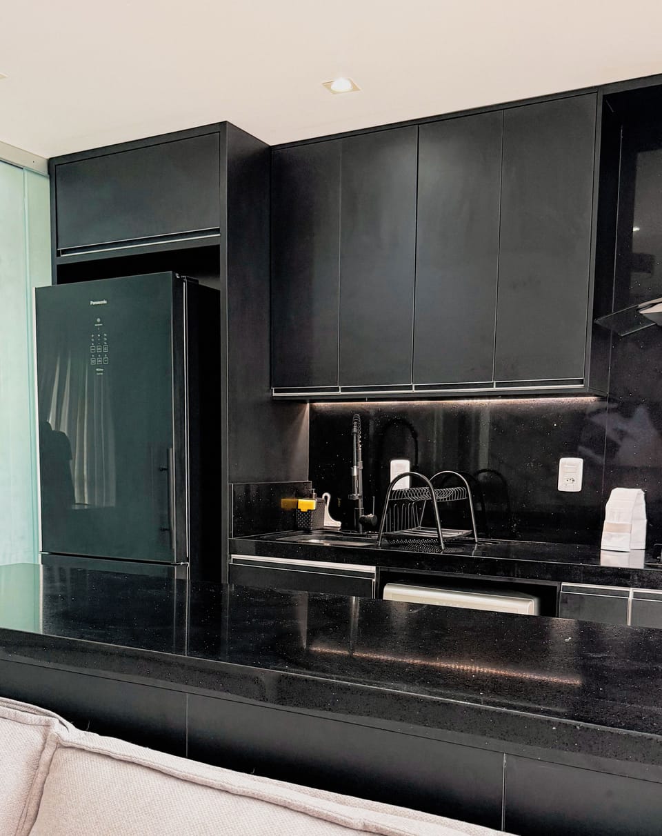 Comfort Apartment, 2 Bedrooms, Kitchen, City View | Interior