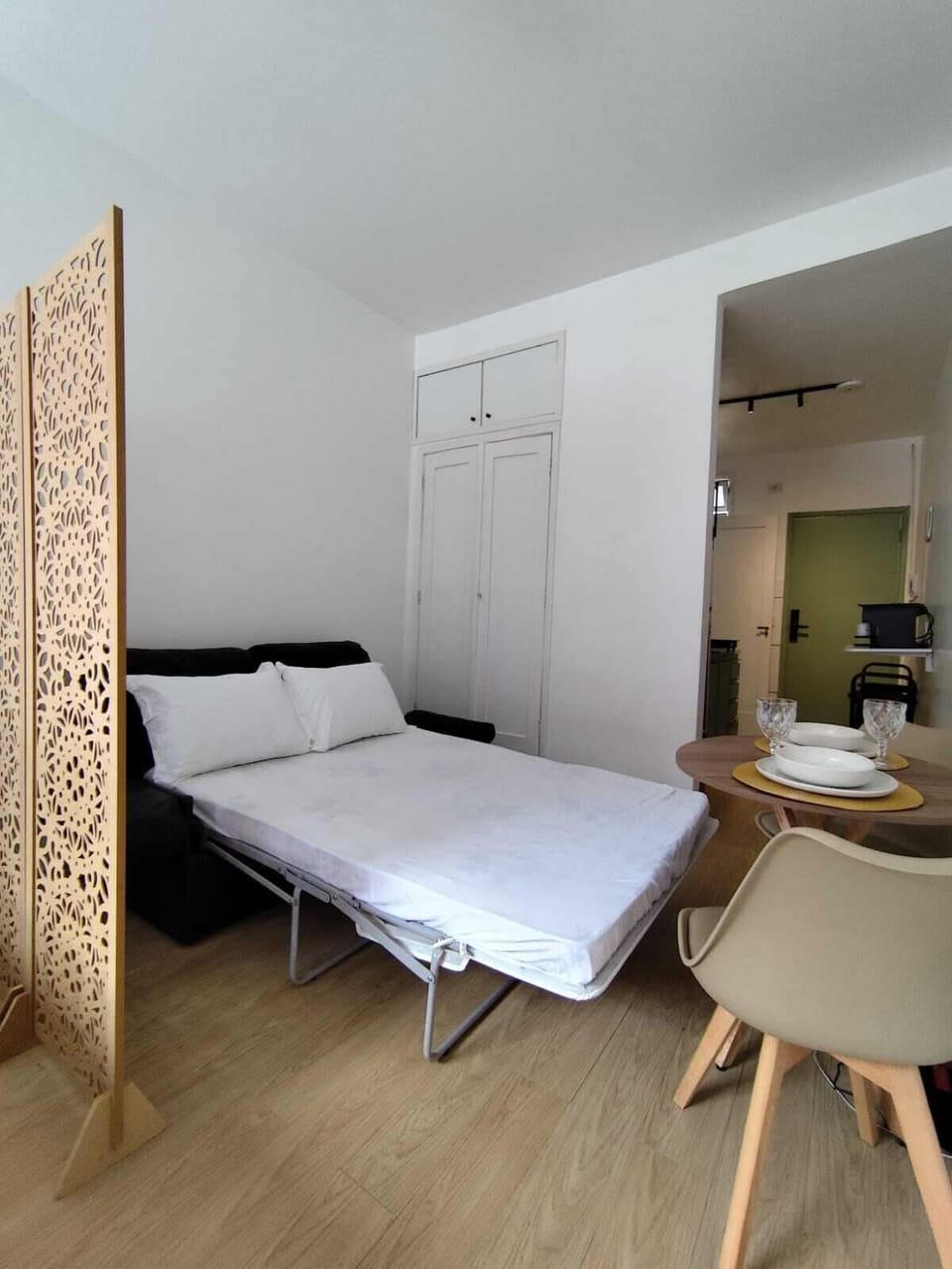 Comfort Apartment, 1 Double Bed with Sofa bed, Kitchen | Living area | Flat-screen TV