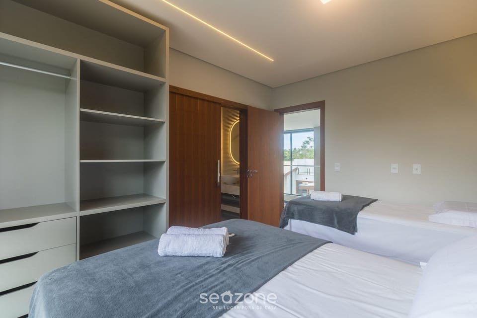Basic Chalet | 5 bedrooms, free WiFi