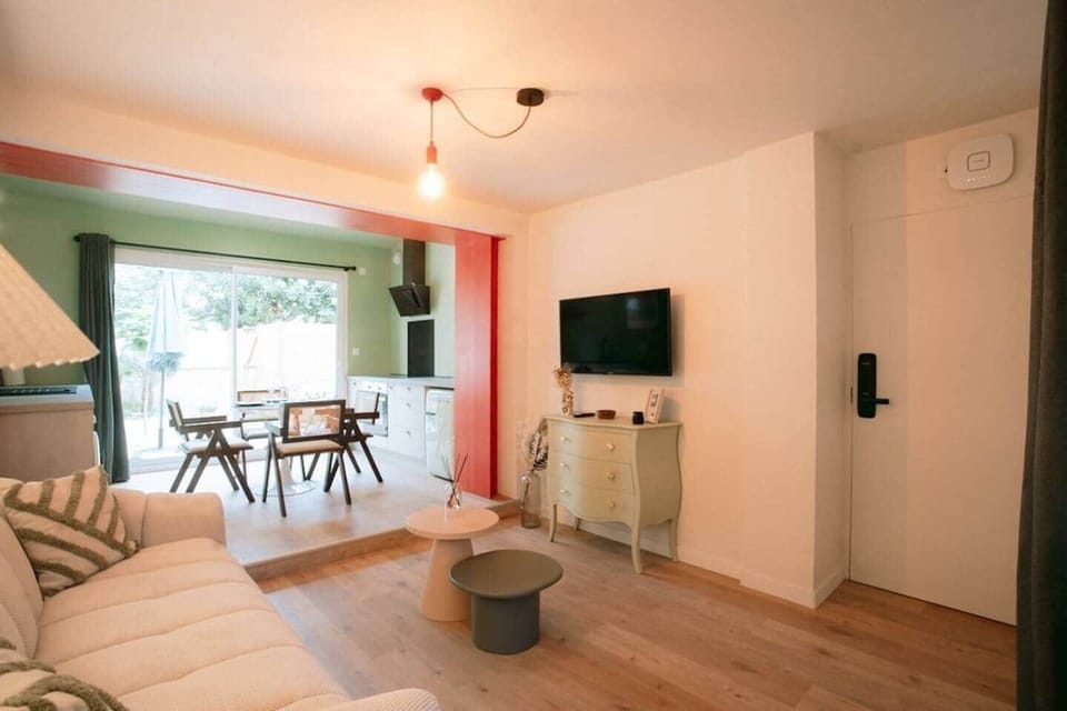 Bedroom image 2