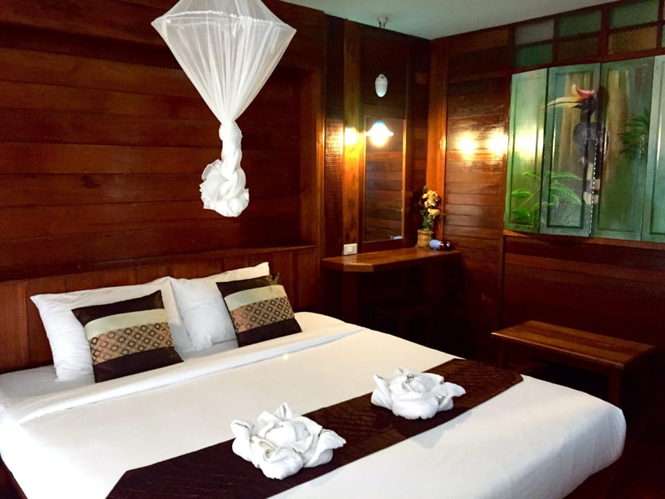 Family Garden View Bungalow  | Minibar, in-room safe, rollaway beds (surcharge), bed sheets