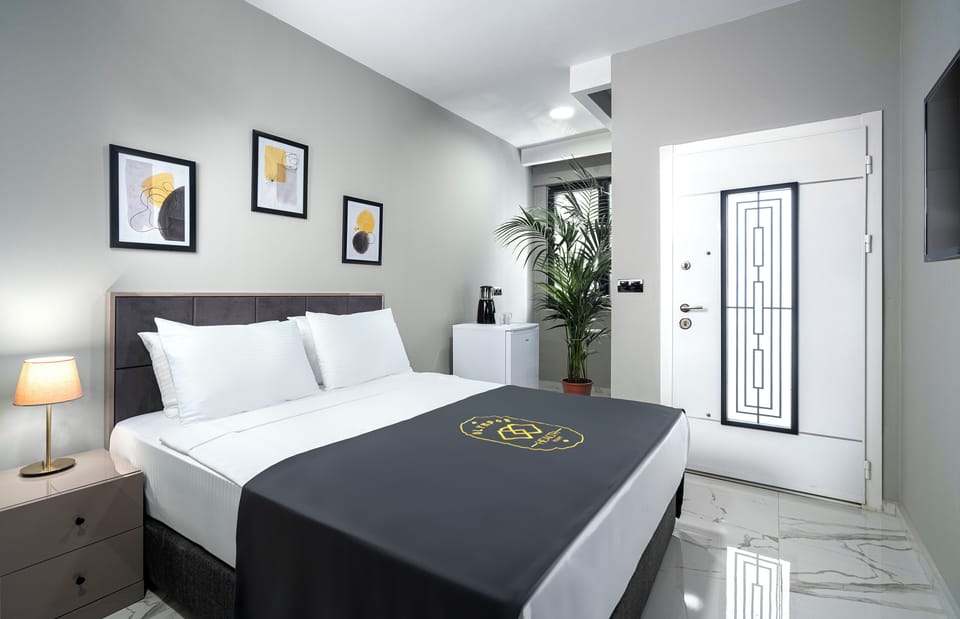 Superior Double Room | Free minibar, in-room safe, individually decorated