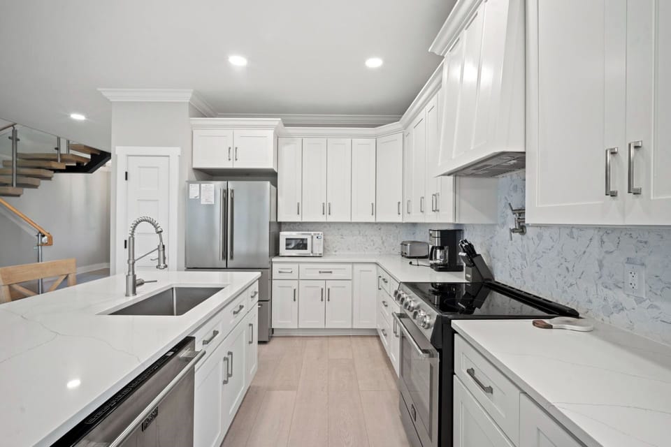 Kitchen with Island Seating