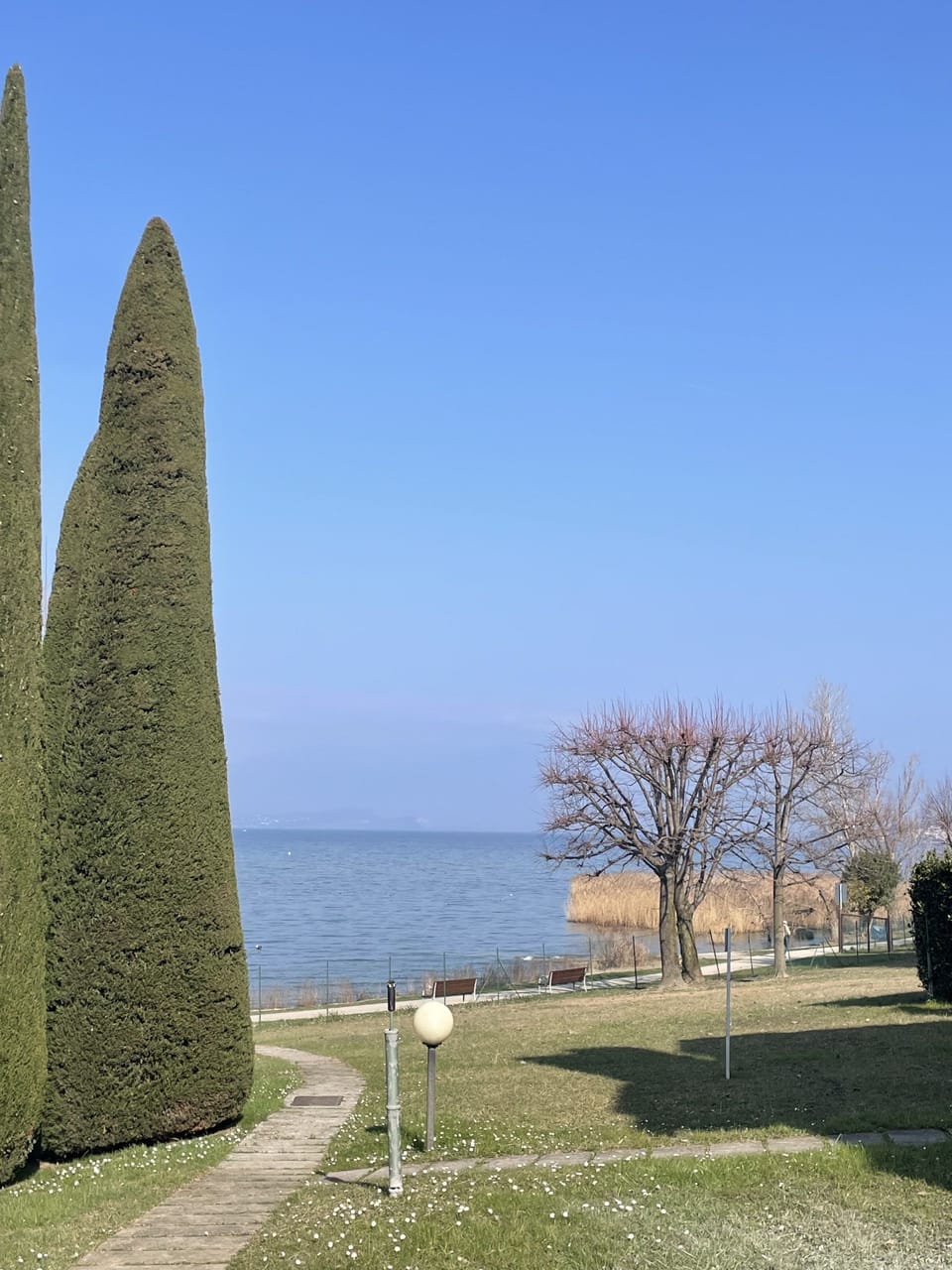 Sirmio Green Shore By Bookinggardalake Apartment in Sirmione