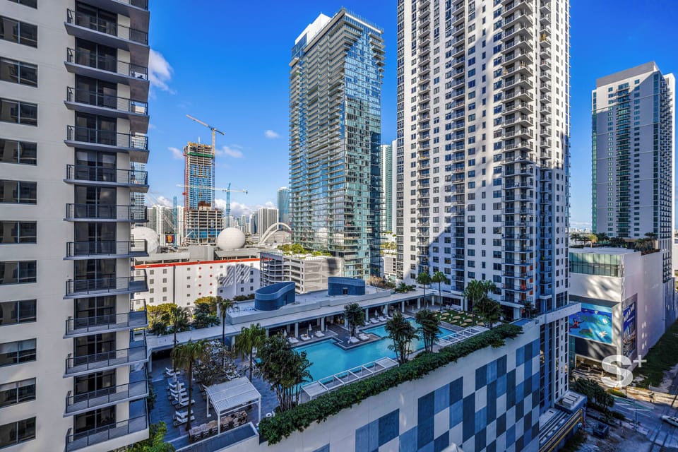 Condo, Balcony, City View | Exterior
