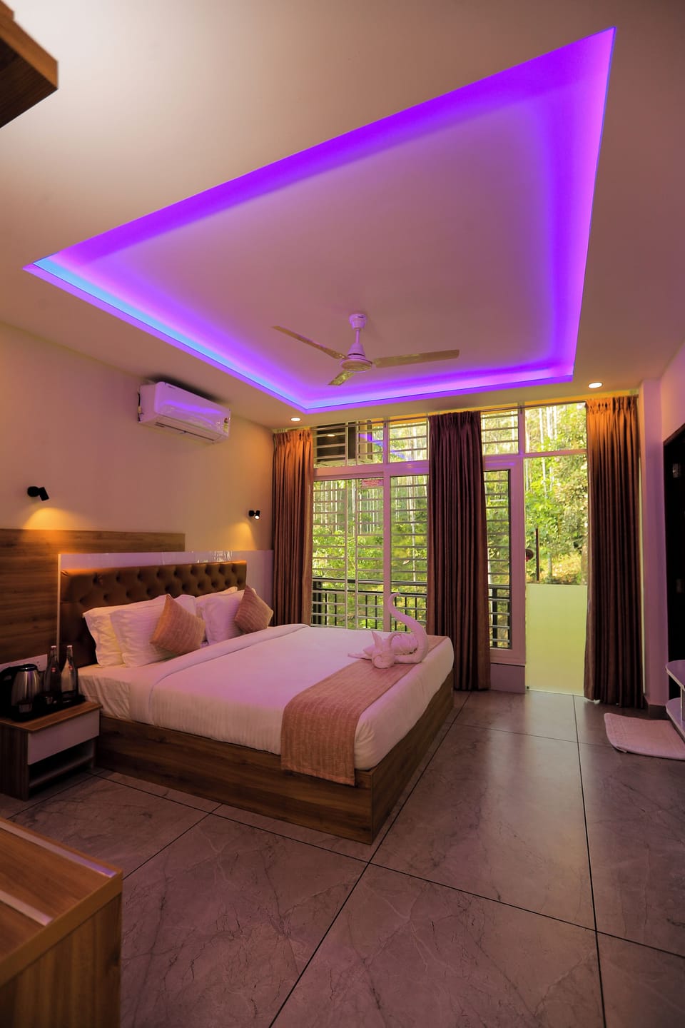 Deluxe Double Room, Balcony, Garden View | Free WiFi