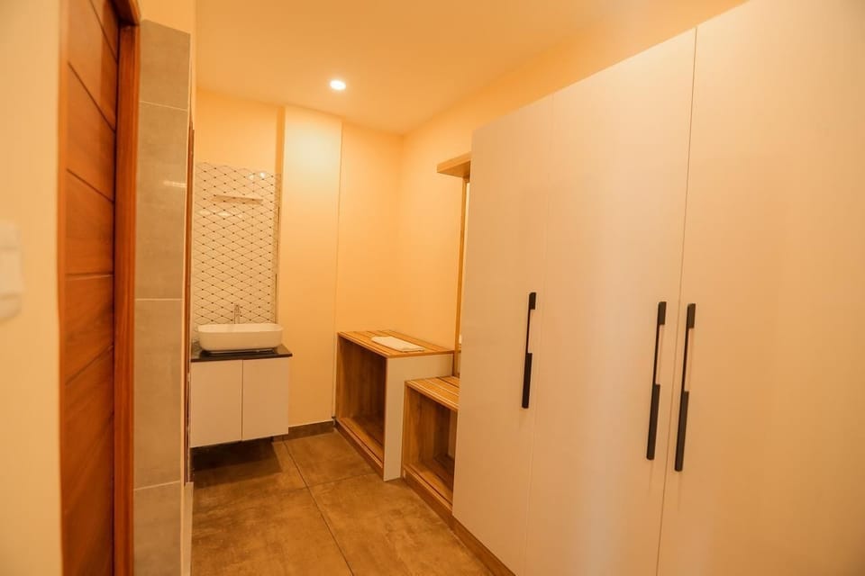 Family Quadruple Room, Garden View | Interior
