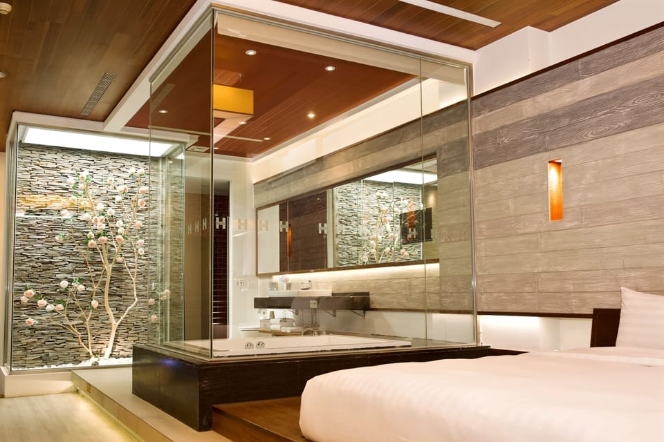 Standard Double Room | Down comforters, blackout drapes, soundproofing, free WiFi